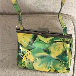 VINTAGE VIA SPIGA PATENT LEATHER SMALL HANDBAG